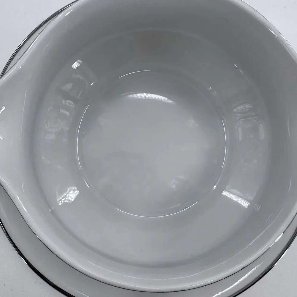 Fine Porcelain China Gravy Boat With Attached Underplate Claremont Fast Shipping